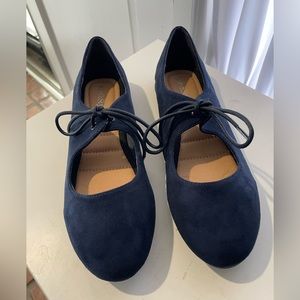 NWOT women’s shoes northstyle brand navy suede ballet flat size 38 or 7.5